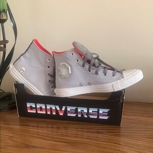 Converse Gray and Red limited edition transformers High-Tops women’s 8 new 223